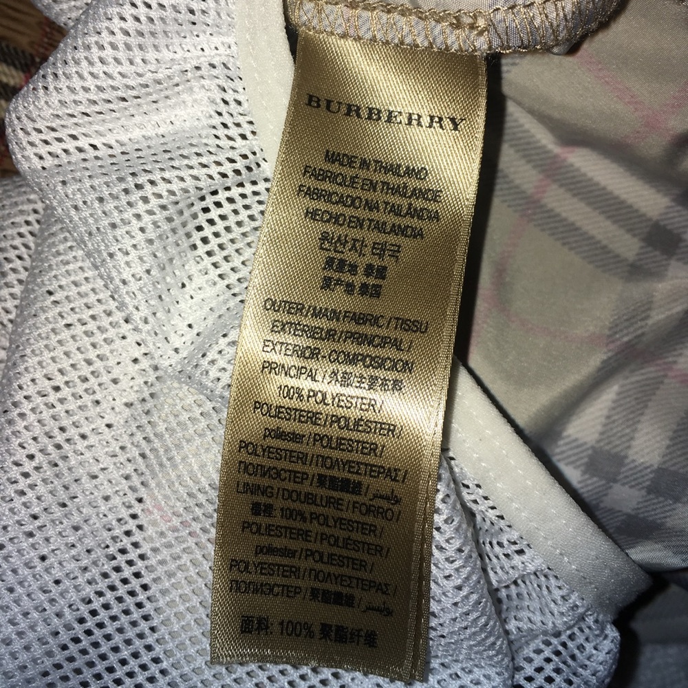 ❣️ SOLD MEN’S BURBERRY Swim Trunks/Shorts Sz Med - Picture 7 of 8